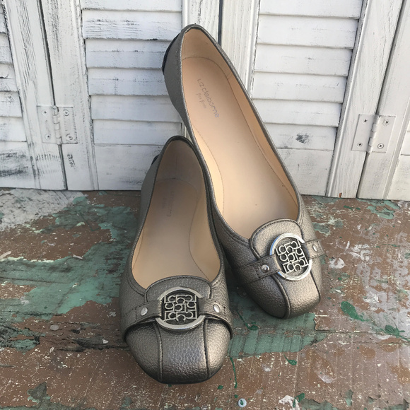 liz claiborne iris flats